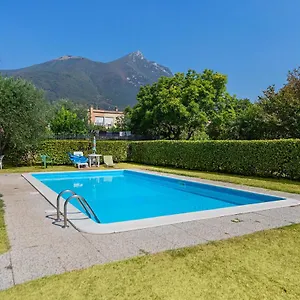 Apartment Mimosa Pt2 By Wonderful Italy, Toscolano-Maderno
